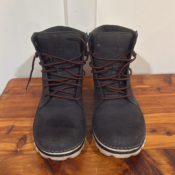 Timberland Brookton 6" Dark Gray Nubuck Boots - Picture 4 of 7